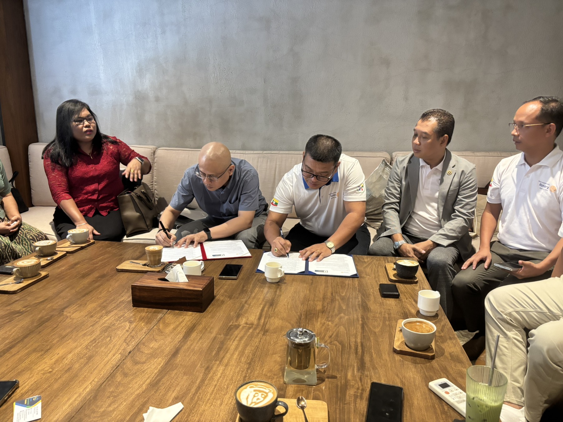 MESDI and Rotary Club of River Ayeyarwady (RCRA) Sign MOU to Cooperate on Environmental Conservation and Sustainable Development